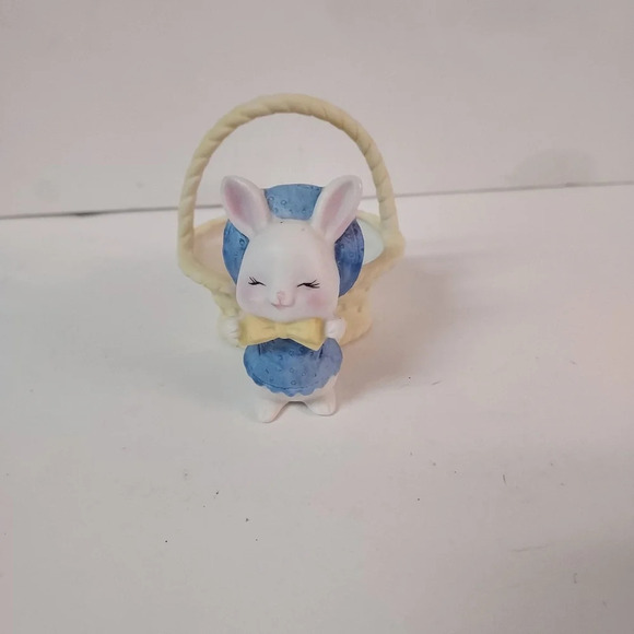 Vintage 1982 Enesco Bunny With Easter Basket Porcelain Bisque Figurine - Picture 1 of 10
